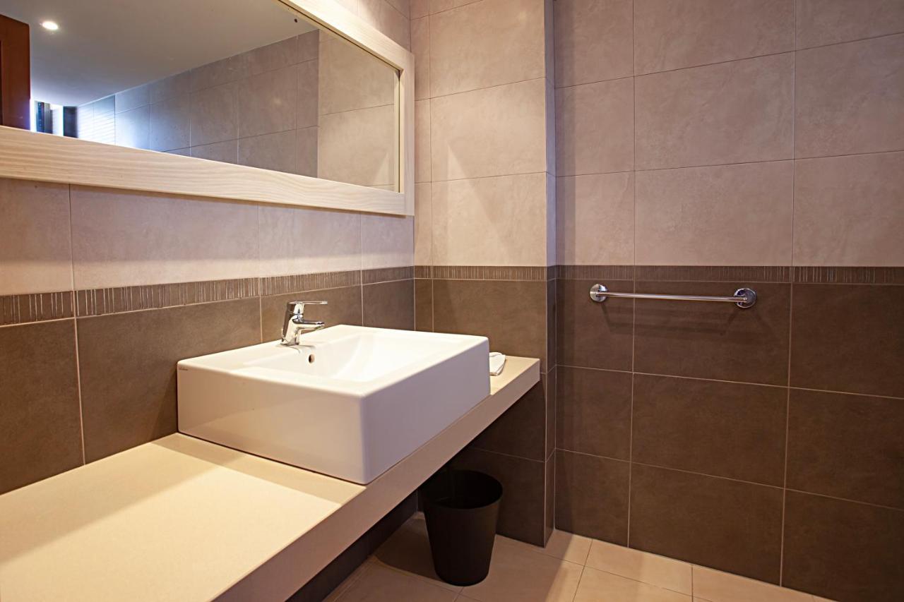 Apartamentos Don Quijote Кала Ратьяда Экстерьер фото